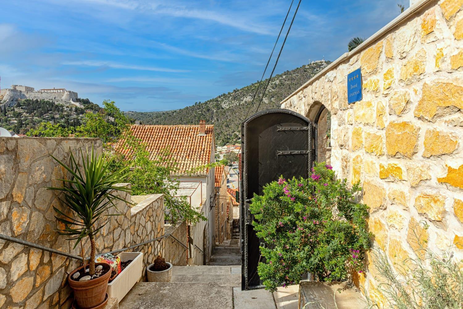 Villa Capitis In The Center- Luxury Apartment With Swimming Pool Đảo Hvar Ngoại thất bức ảnh